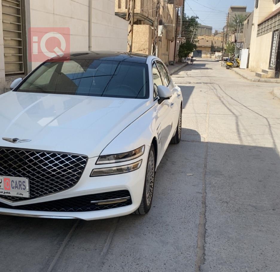 جنسس G80